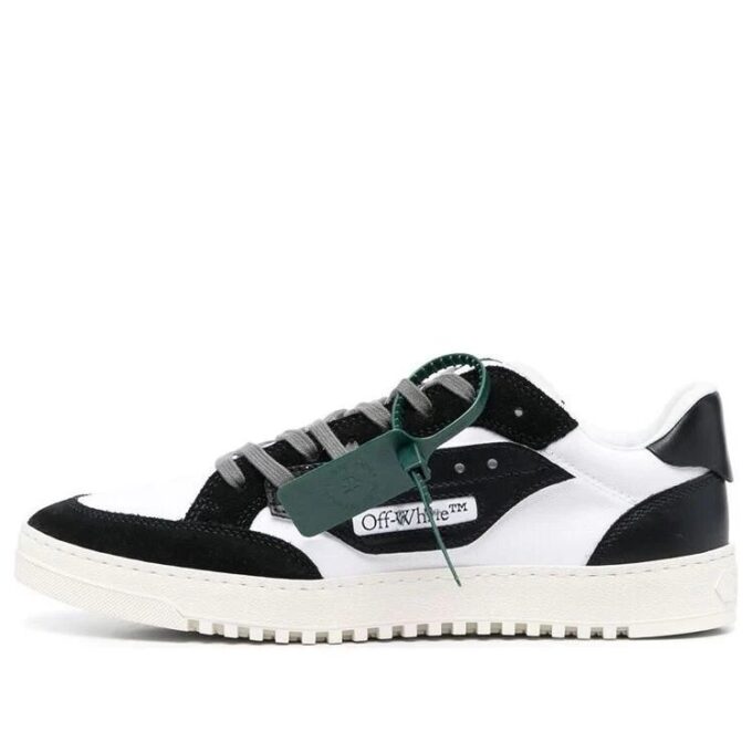 5.0 Panelled Low-Top Sneakers “Black White”