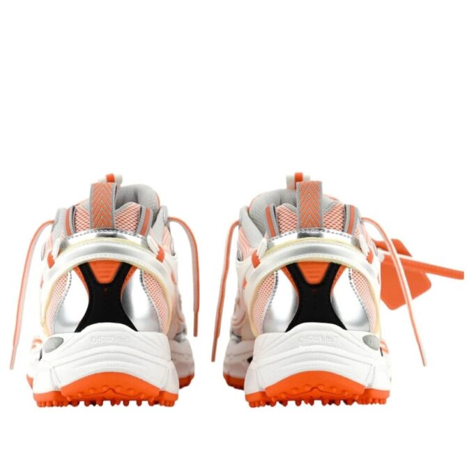Be Right Back “Geranium Orange White”