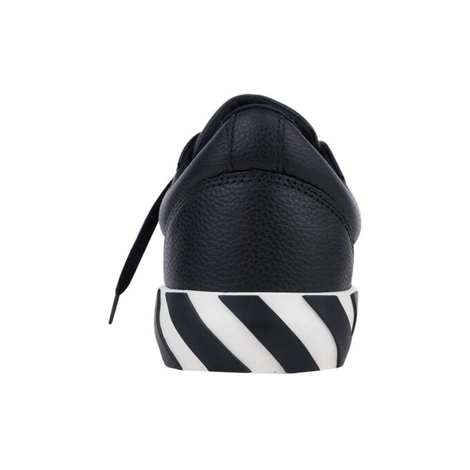 Low Vulcanised Sneakers Black