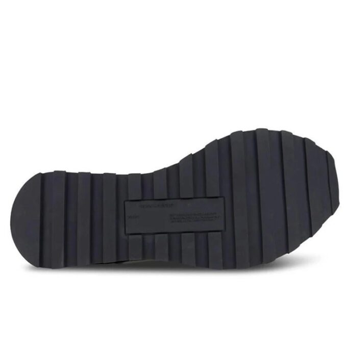 Off-White HG Hard Ground Runner “Black White”