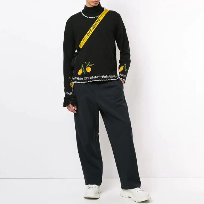 Off-White Men’ s Embroidered Round Neck Black