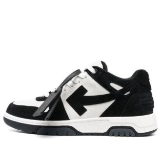 Out Of Office Low-Top Sneakers “Black White”