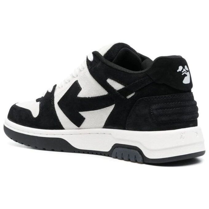 Out Of Office Low-Top Sneakers “Black White”