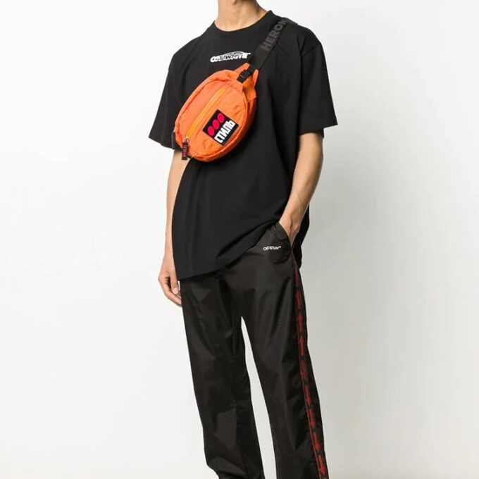 Pattern Printing Short Sleeve Black
