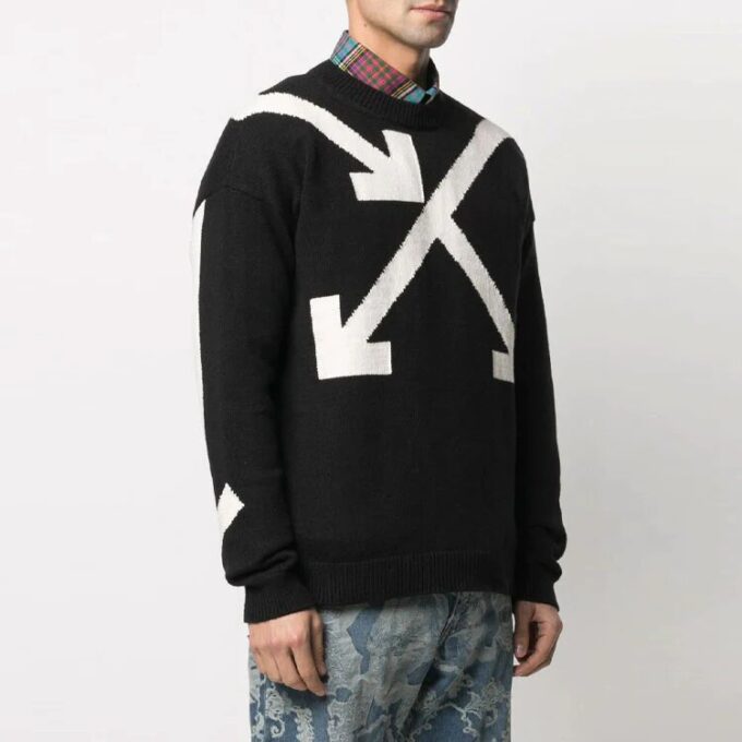 SS21 Arrow Pattern Printing Black