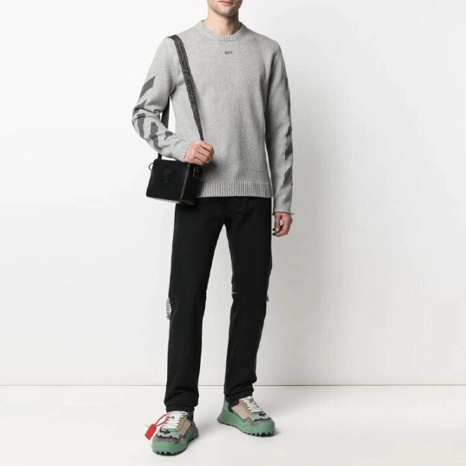 SS21 Arrows Stripe Knit Version Gray
