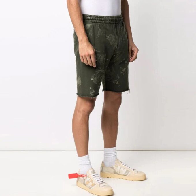 SS21 Logo Pattern Knee-Length Sports Shorts Version Green