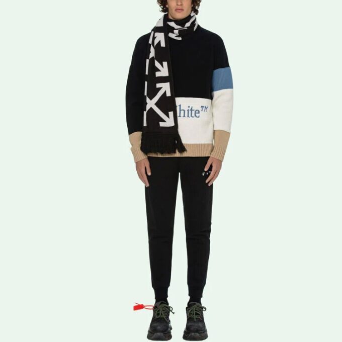 SS21 Logo Round Neck Long Sleeves Black