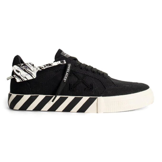 Vulc Low “Black”
