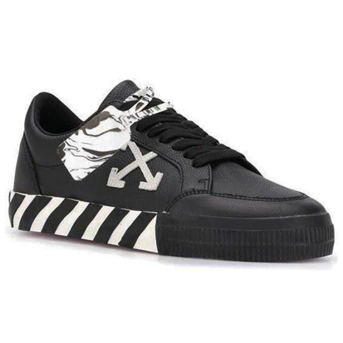Vulc Sneaker Low “Black White”