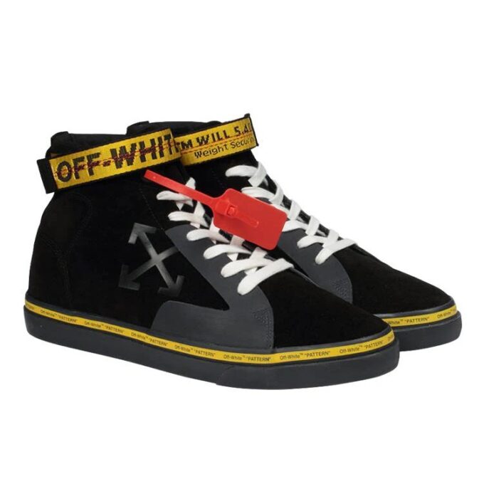 Vulc Sneaker Mid “Black”